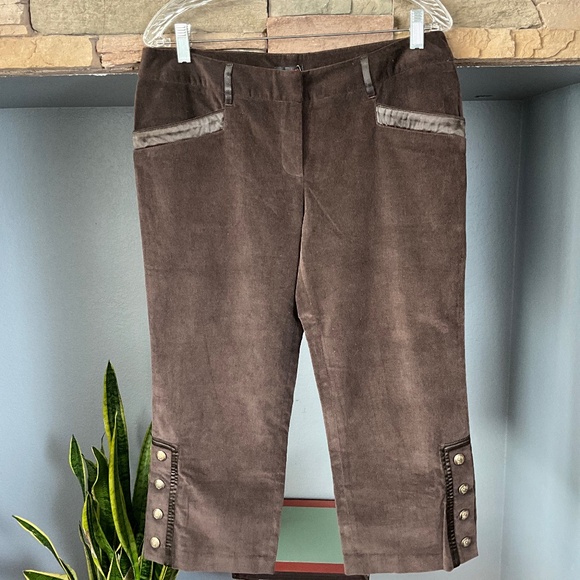 NWT Chocolate Brown Cotton Velvet Satin Capri Pants Party Event Holiday Chic L - Picture 2 of 7